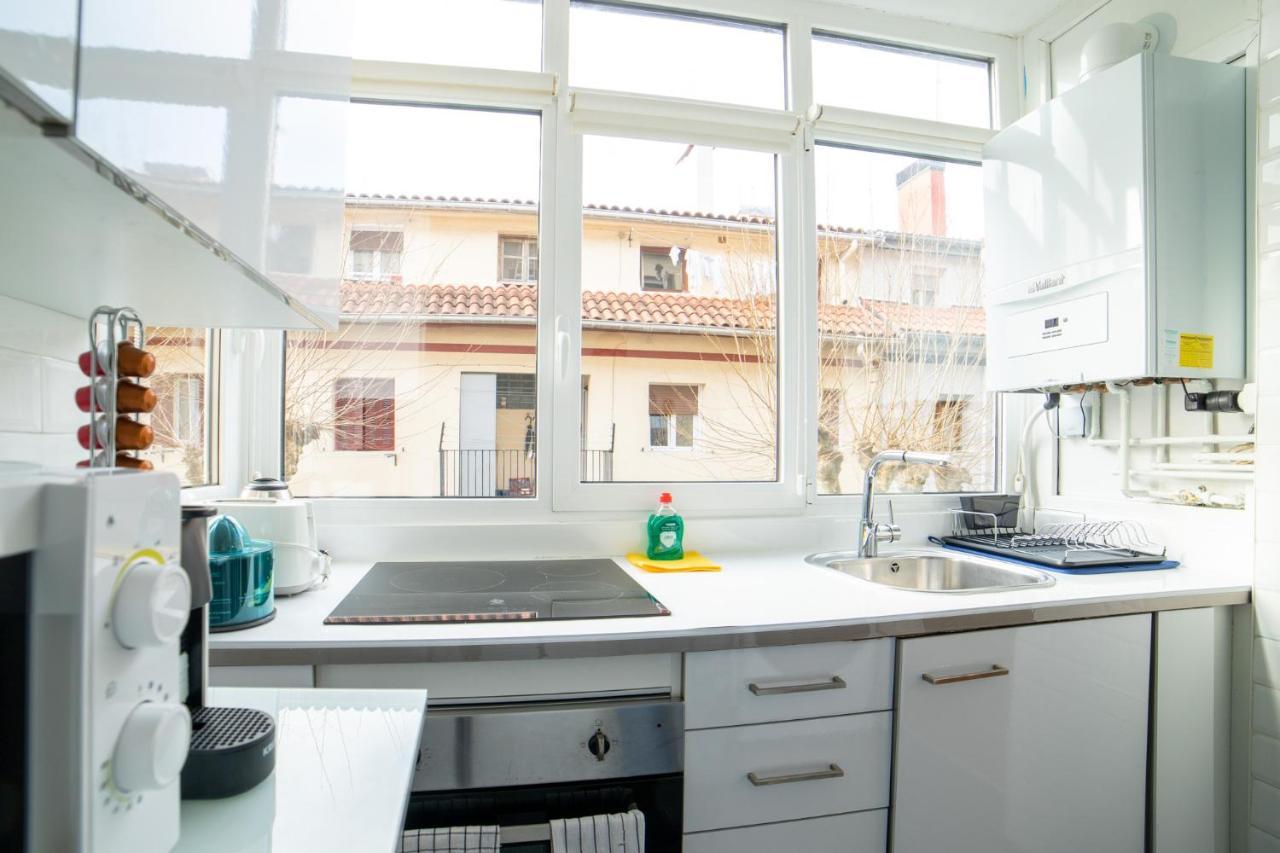 Charming Sweet Rio Deba Apartment By Cisan Rentals San Sebastian Exterior photo